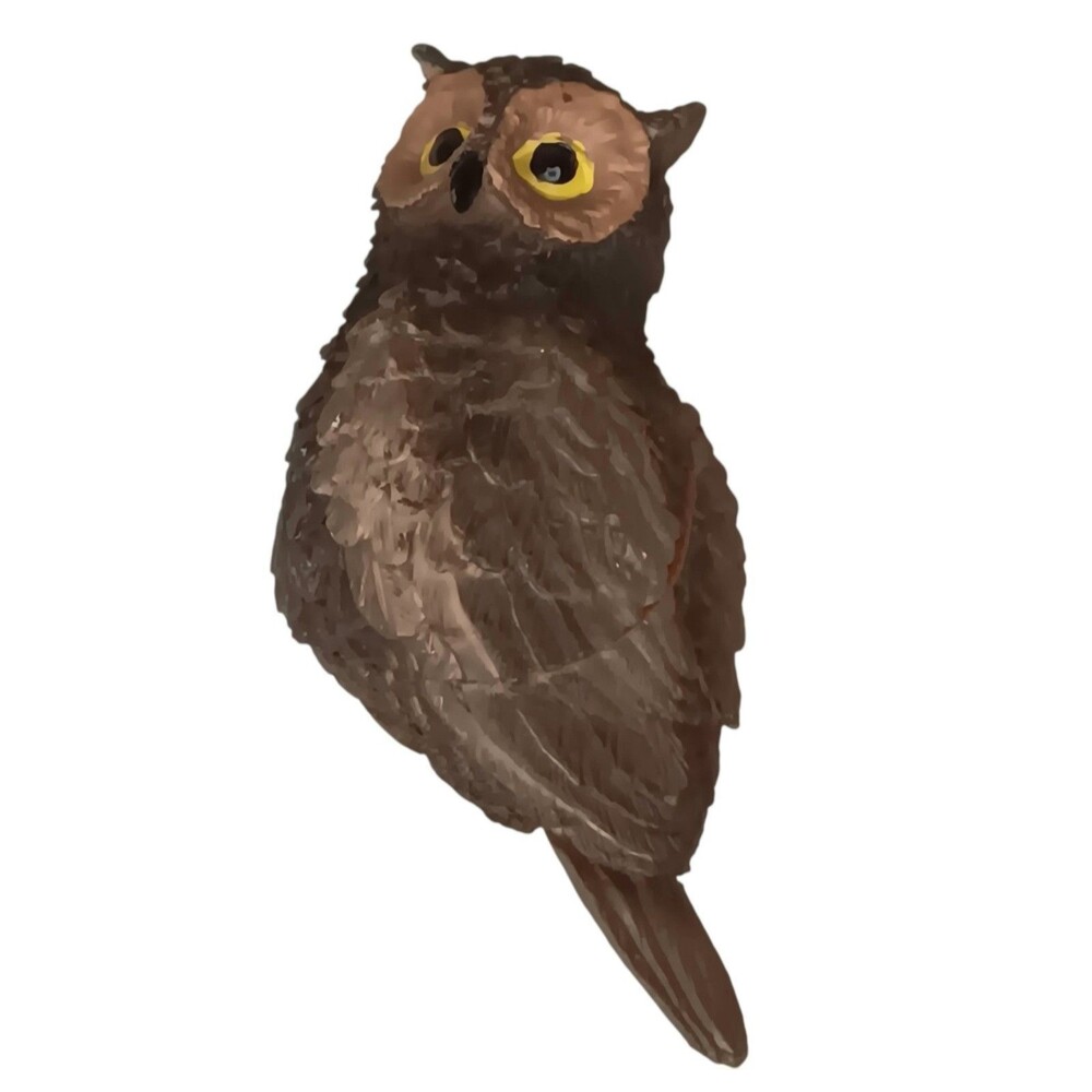 Magnetic Brown Owl Fly Through Window Screen Decor Resin 3.25" x 1.75" Vintage